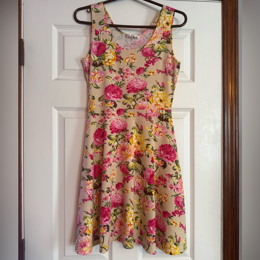 Floral Print Sleeveless Mini Dress